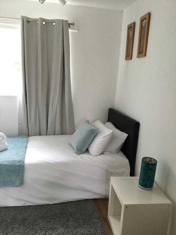 فيلا 4 Bed House Next To Basildon Town Centre المظهر الخارجي الصورة