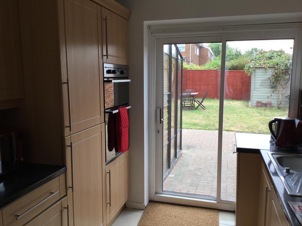 فيلا 4 Bed House Next To Basildon Town Centre المظهر الخارجي الصورة