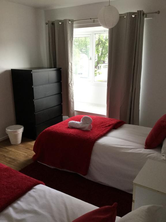 فيلا 4 Bed House Next To Basildon Town Centre المظهر الخارجي الصورة