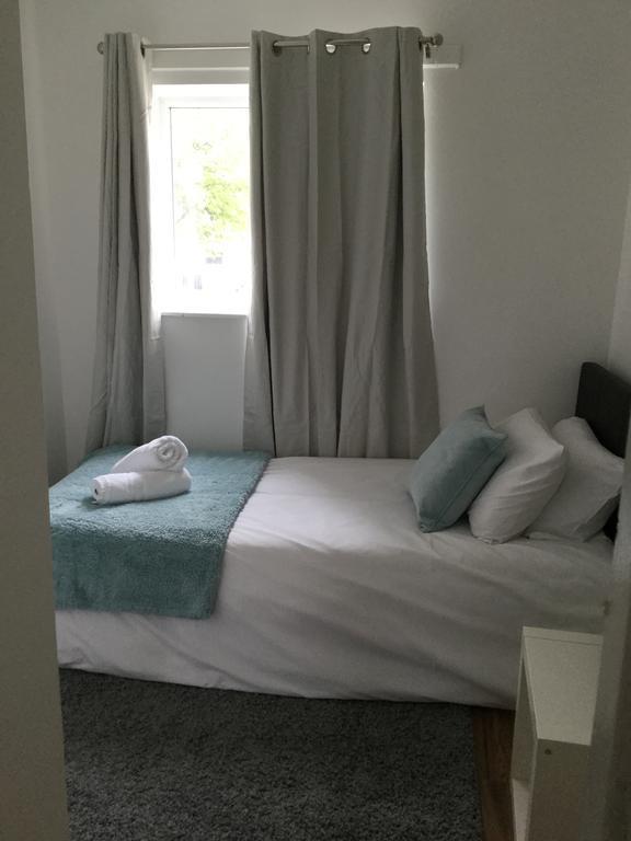 فيلا 4 Bed House Next To Basildon Town Centre المظهر الخارجي الصورة