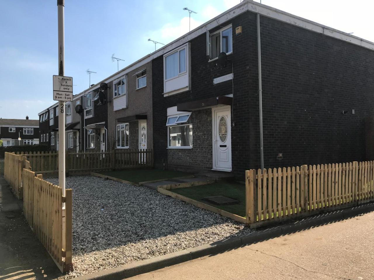 فيلا 4 Bed House Next To Basildon Town Centre المظهر الخارجي الصورة